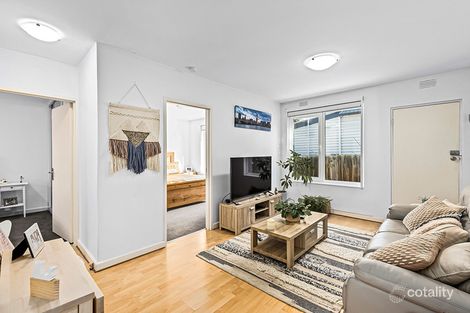 Property photo of 2/68 Ormond Road Ascot Vale VIC 3032