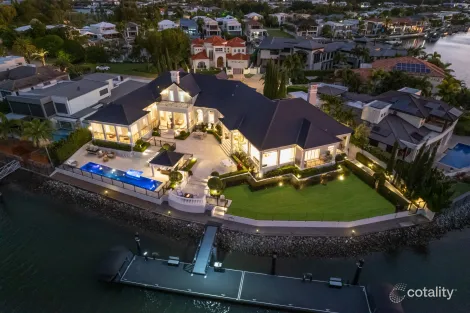 Property photo of 8085 Riverside Drive Hope Island QLD 4212