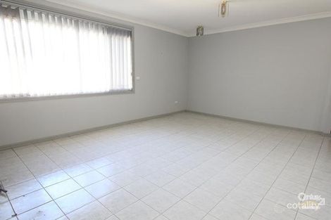 Property photo of 4 Bega Close Prestons NSW 2170