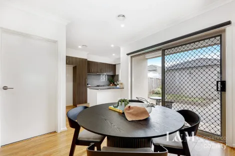Property photo of 7 Bentham Street Roxburgh Park VIC 3064