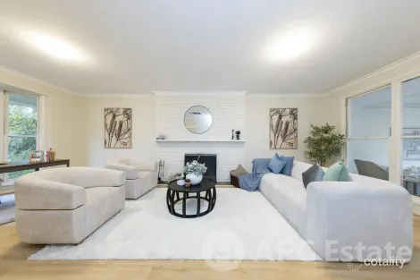 Property photo of 7 Wortley Avenue Mount Waverley VIC 3149