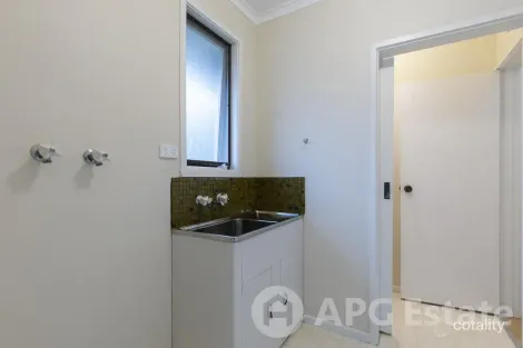 Property photo of 7 Wortley Avenue Mount Waverley VIC 3149