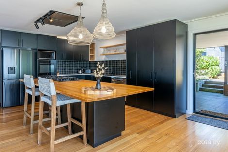 Property photo of 1 Doric Grove St Helens TAS 7216
