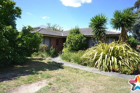 16 Magnolia Gr, Montrose, VIC 3765