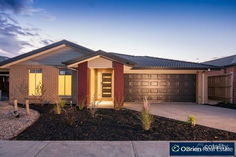 Property photo of 7 Hayton Park Boulevard Cranbourne West VIC 3977