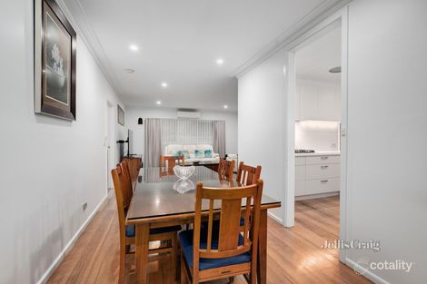 Property photo of 13 Valency Court Mitcham VIC 3132