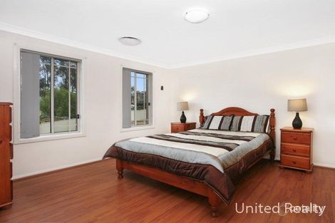 Property photo of 2 Beaconsfield Avenue West Hoxton NSW 2171