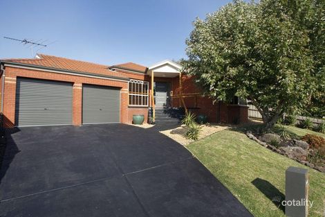 18 Albrecht Ave, Berwick, VIC 3806