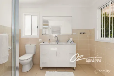 Property photo of 96 Fairway Drive Sanctuary Point NSW 2540