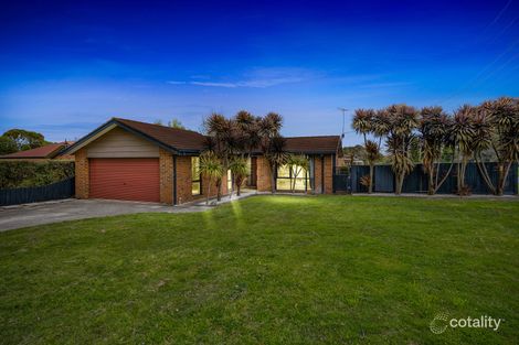 Property photo of 11 Mountain View Way Gisborne VIC 3437