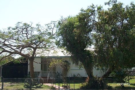 38 Stockbridge St, West Mackay, QLD 4740