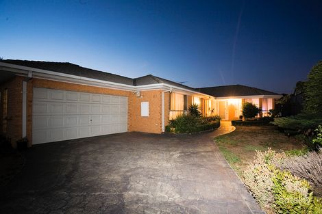 11 Chelmsford Pl, Seabrook, VIC 3028