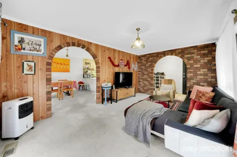 Property photo of 21 Second Avenue Melton South VIC 3338