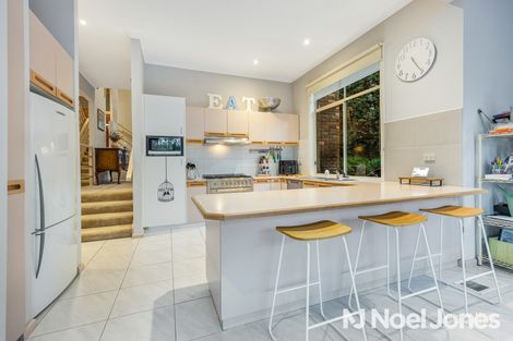 Property photo of 7 Peartree Court Doncaster East VIC 3109