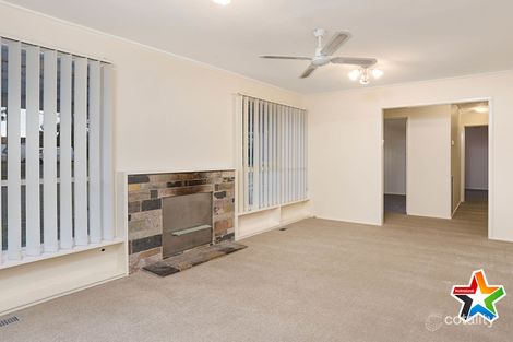 Property photo of 30 Cambridge Road Mooroolbark VIC 3138