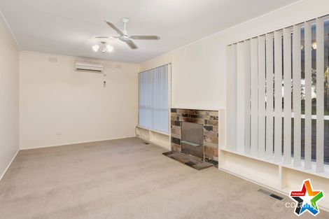 Property photo of 30 Cambridge Road Mooroolbark VIC 3138