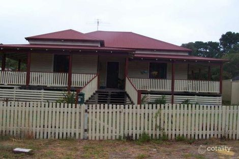 3 Cook Cl, Jarrahdale, WA 6124