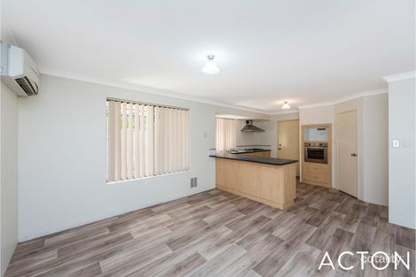 Property photo of 6 Tingle Way Halls Head WA 6210