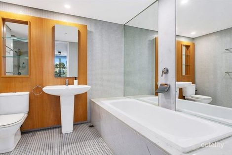 Property photo of 401/30 Glen Street Milsons Point NSW 2061