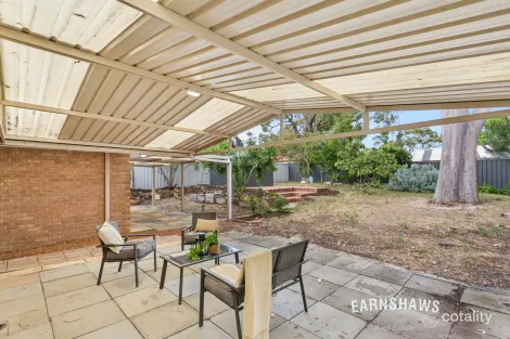 Property photo of 126 Blackadder Road Swan View WA 6056