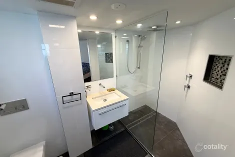 Property photo of 21/69-71 Marine Parade Redcliffe QLD 4020