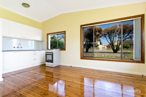 Property photo of 2/56 Wentworth Street Shellharbour NSW 2529