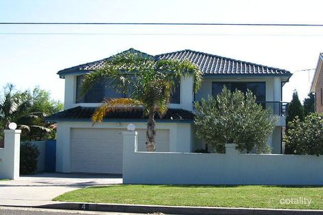 4 Ozone Pde, Dee Why, NSW 2099