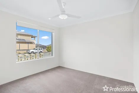 Property photo of 31 Coot Way Tapping WA 6065