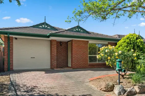 28 Lord Howe Ave, Oakden, SA 5086