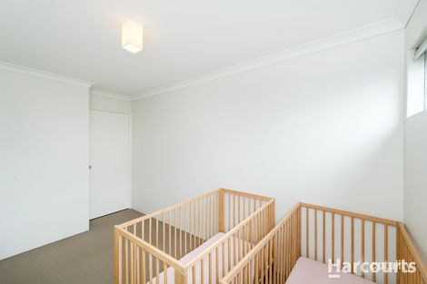Property photo of 1 Chambered Way Jindalee WA 6036
