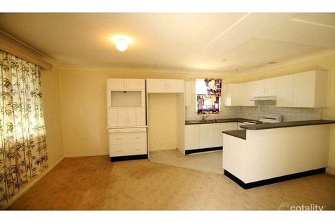 Property photo of 3 Plane Street Gateshead NSW 2290