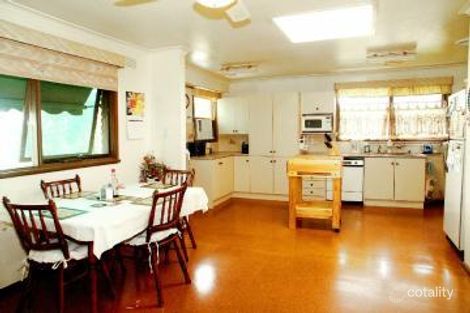 8 Ashburton Dr, Mitcham, VIC 3132