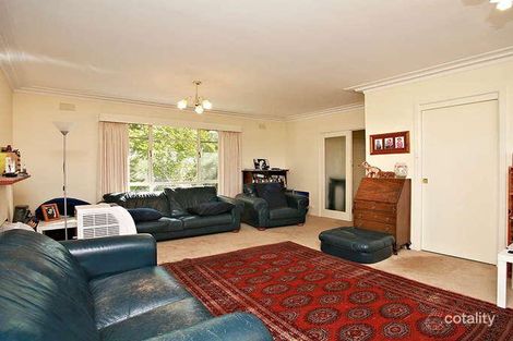 Property photo of 8 Glamis Court Croydon VIC 3136
