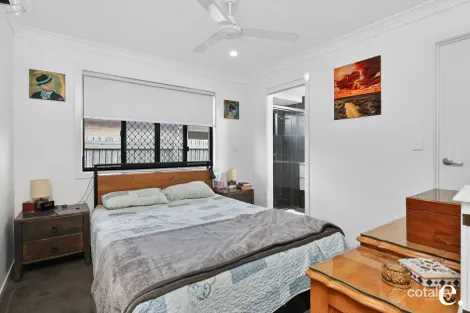 Property photo of 43 Varsity Norman Gardens QLD 4701