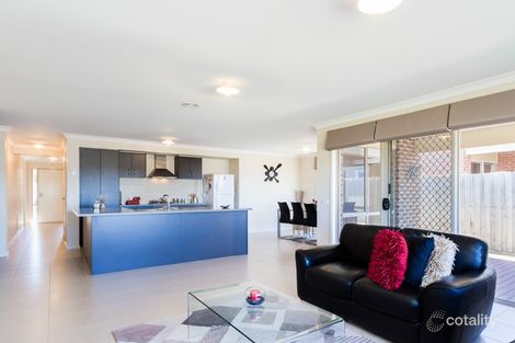 Property photo of 9 Stefan Drive Berwick VIC 3806