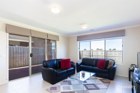 Property photo of 9 Stefan Drive Berwick VIC 3806