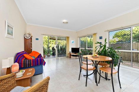 18 Ashton St, Camp Hill, QLD 4152