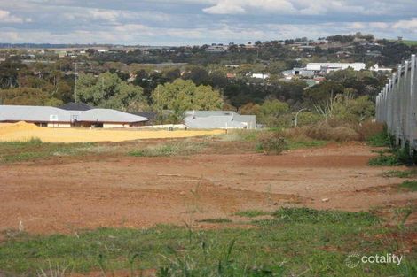 Property photo of 39 Fairway Bend Northam WA 6401