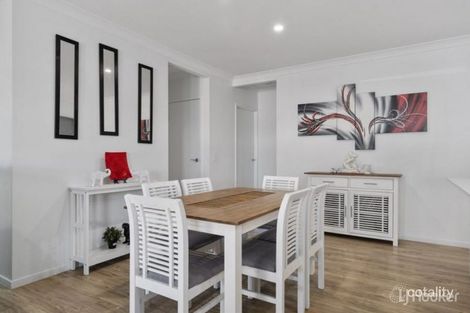 38/2 Spinnaker Dr, Sandstone Point, QLD 4511