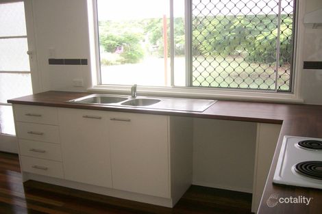 Property photo of 4 King Street Urangan QLD 4655