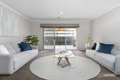 Property photo of 5 Amethyst Close Skye VIC 3977
