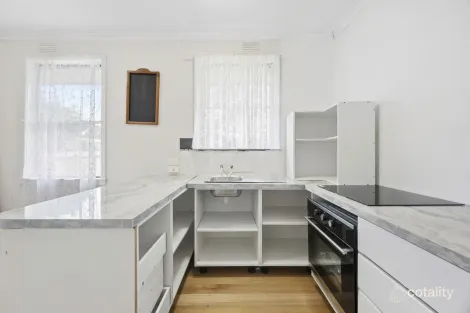Property photo of 136 Armstrong Street Colac VIC 3250