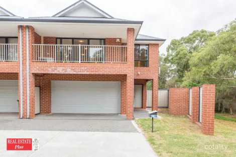 61b Charles St, Midland, WA 6056