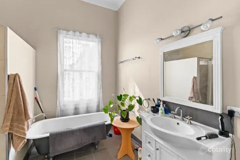 Property photo of 6 Hinton Street Euroa VIC 3666