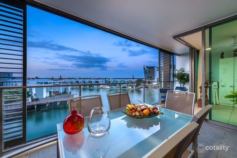 Property photo of 2 Ephraim Island Paradise Point QLD 4216