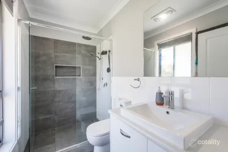 Property photo of 6 Harley Close Mountain View NSW 2460