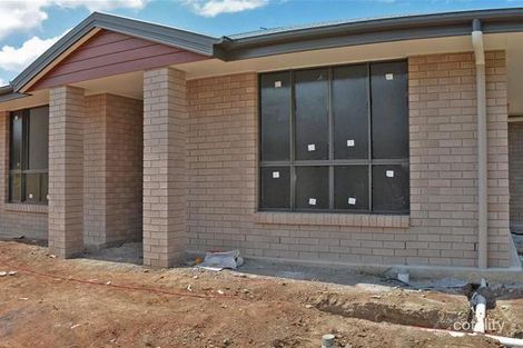 Property photo of 1/4 Neville Drive Branyan QLD 4670