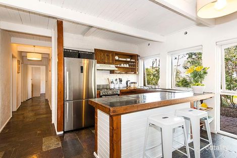 Property photo of 90 Warringah Crescent Eltham North VIC 3095