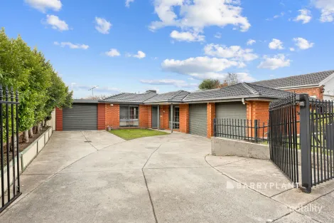 Property photo of 40 Clarinda Drive Narre Warren VIC 3805