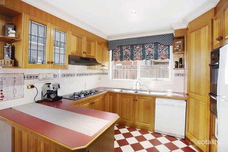 Property photo of 10 Woodfull Court Keilor East VIC 3033